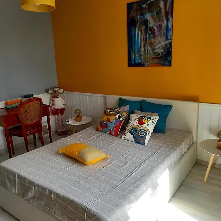 Maison Coquelicot * Saint-Georges-du-Bois (Charente-Maritime)