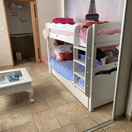 Maison Coquelicot Bed & Breakfast *