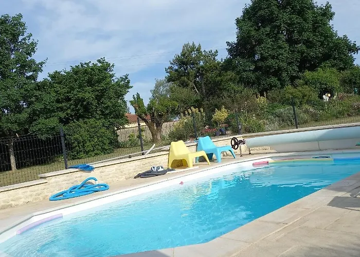 Maison Coquelicot Bed and Breakfast *