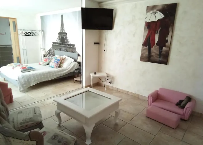 Bed and Breakfast Maison Coquelicot *